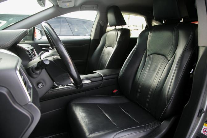Lexus RX IV с пробегом 2018 года, цена 3 495 000 рублей, 156531 км, внедорожник, Автокод Объявления