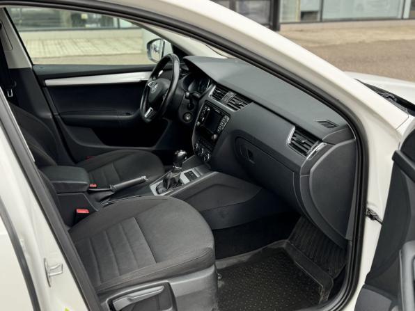 Skoda Octavia III (A7) с пробегом 2013 года, цена 1 365 000 рублей, 273135 км, универсал, Автокод Объявления