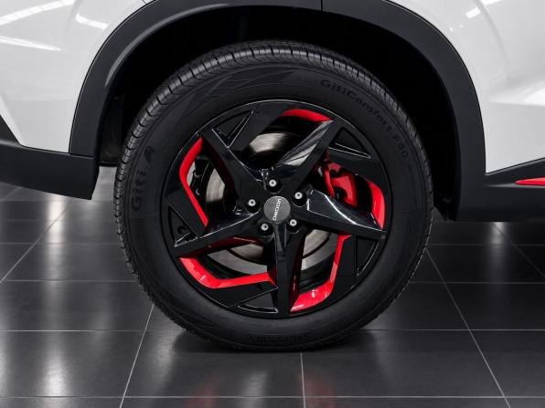 Omoda C5 I с пробегом 2023 года, цена 2 349 900 рублей, 16000 км, внедорожник, Автокод Объявления