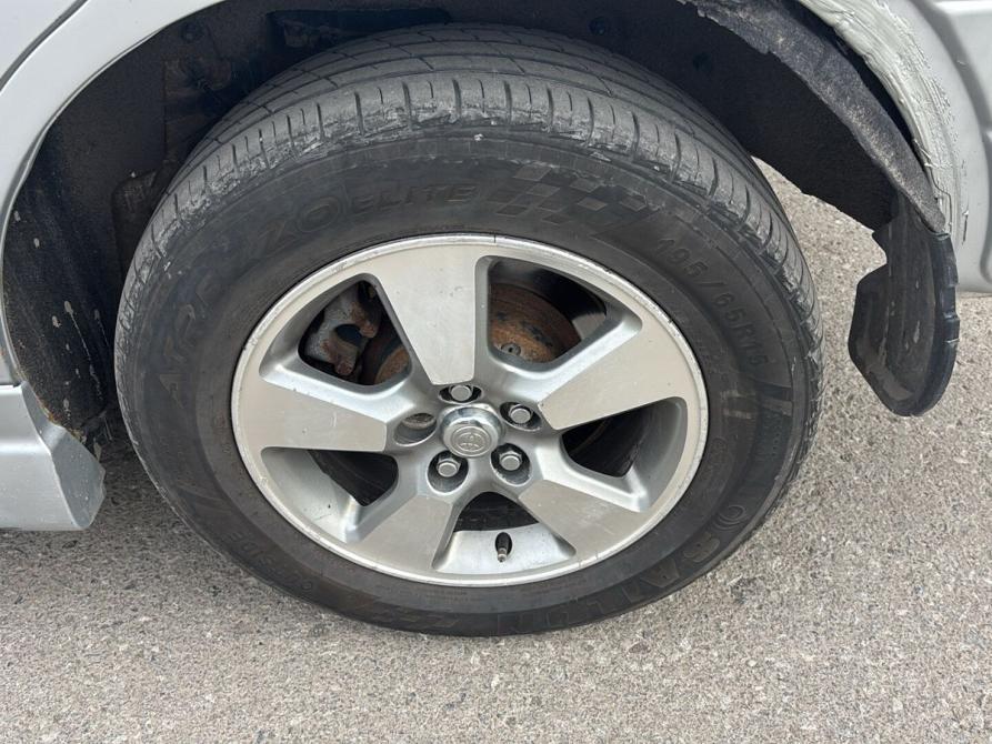 Toyota Wish I Кемерово  - изображение 9