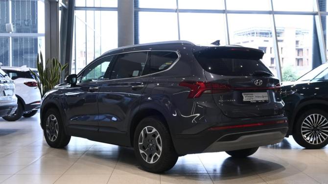 Hyundai Santa Fe IV Рестайлинг с пробегом 2023 года, цена 4 310 000 рублей, 46782 км, внедорожник, Автокод Объявления
