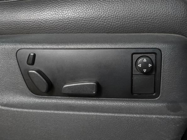 Volkswagen Touareg I Рестайлинг с пробегом 2007 года, цена 1 079 000 рублей, 204991 км, внедорожник, Автокод Объявления