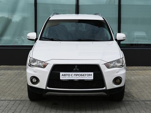 Mitsubishi Outlander II Рестайлинг с пробегом 2010 года, цена 1 229 000 рублей, 219961 км, внедорожник, Автокод Объявления