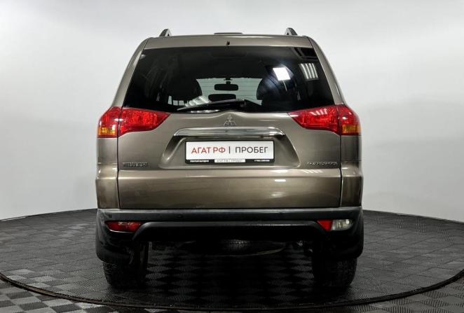 Mitsubishi Pajero Sport II с пробегом 2011 года, цена 1 900 000 рублей, 102287 км, внедорожник, Автокод Объявления