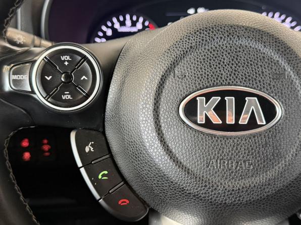 Kia Soul II Рестайлинг с пробегом 2018 года, цена 1 820 000 рублей, 55000 км, хэтчбек, Автокод Объявления
