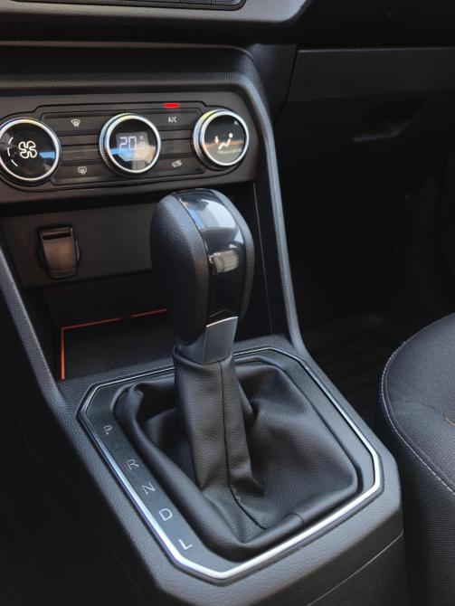 Dacia Sandero III Санкт-Петербург  - изображение 16