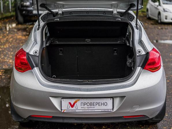 Opel Astra J с пробегом 2011 года, цена 500 000 рублей, 170205 км, хэтчбек, Автокод Объявления