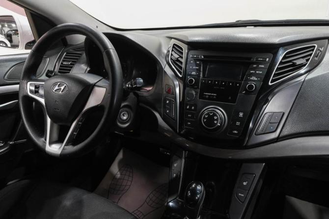 Hyundai i40 I с пробегом 2013 года, цена 949 000 рублей, 179000 км, универсал, Автокод Объявления