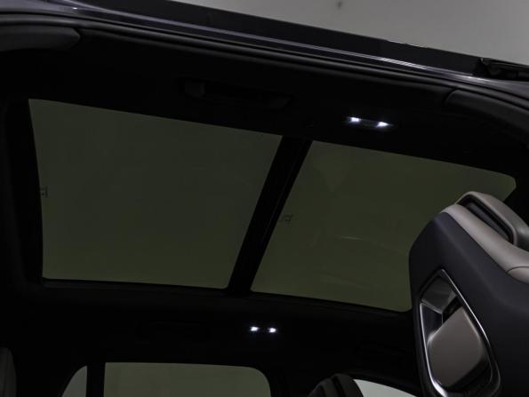Lynk &amp; Co 09 с пробегом 2023 года, цена 5 599 000 рублей, 5939 км, внедорожник, Автокод Объявления