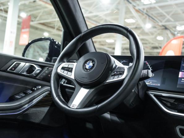 BMW X7 I (G07) Рестайлинг с пробегом 2023 года, цена 12 990 000 рублей, 6824 км, внедорожник, Автокод Объявления