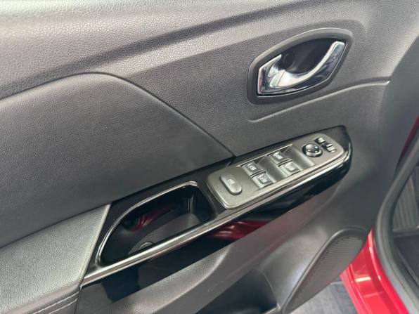 Renault Kaptur I с пробегом 2019 года, цена 1 388 000 рублей, 113644 км, внедорожник, Автокод Объявления