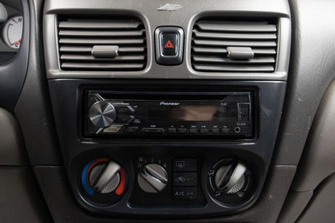 Nissan Sentra V (B15) с пробегом 2000 года, цена 339 000 рублей, 325000 км, седан, Автокод Объявления