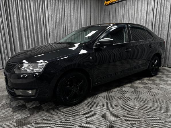 Skoda Rapid I с пробегом 2016 года, цена 920 000 рублей, 143153 км, лифтбек, Автокод Объявления