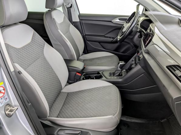 Volkswagen Taos I с пробегом 2021 года, цена 2 210 000 рублей, 76840 км, внедорожник, Автокод Объявления
