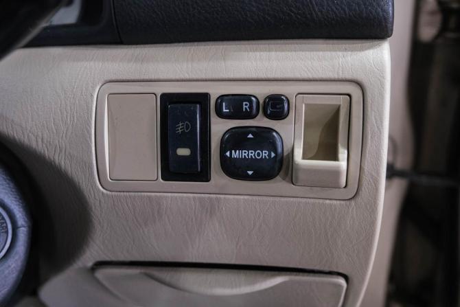 Toyota Allex I с пробегом 2001 года, цена 509 000 рублей, 450000 км, хэтчбек, Автокод Объявления
