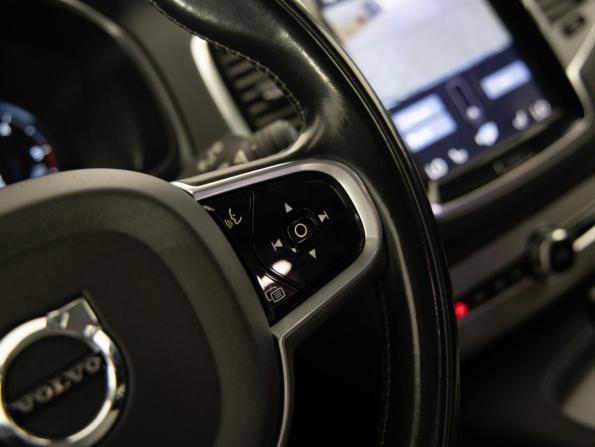 Volvo XC90 II с пробегом 2016 года, цена 3 399 000 рублей, 136860 км, внедорожник, Автокод Объявления