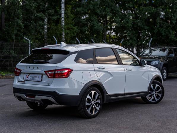 Lada (ВАЗ) Vesta I с пробегом 2018 года, цена 906 000 рублей, 111277 км, универсал, Автокод Объявления