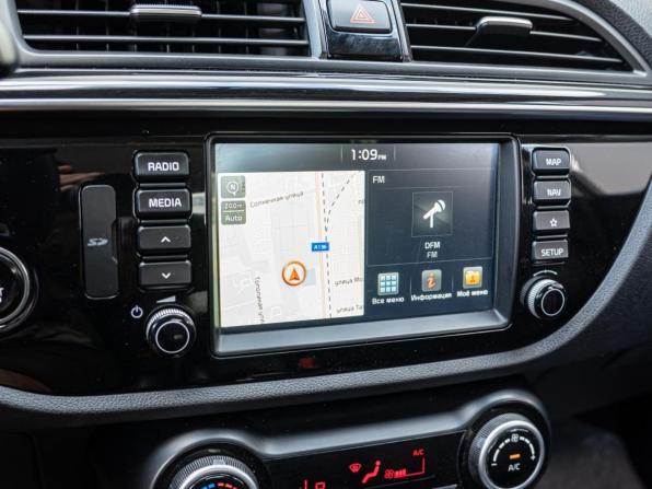 Kia Rio IV с пробегом 2019 года, цена 1 450 000 рублей, 130513 км, седан, Автокод Объявления