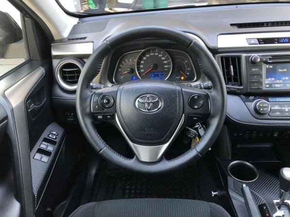 Toyota RAV4 IV (XA40) с пробегом 2015 года, цена 1 994 500 рублей, 107791 км, внедорожник, Автокод Объявления