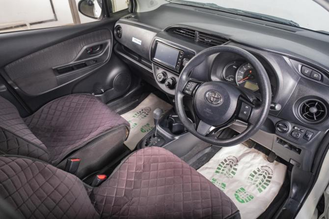 Toyota Vitz III (XP130) Рестайлинг 2 с пробегом 2019 года, цена 1 549 000 рублей, 66500 км, хэтчбек, Автокод Объявления