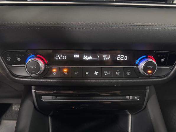 Mazda 6 III (GJ) Рестайлинг 2 с пробегом 2019 года, цена 2 456 000 рублей, 67737 км, седан, Автокод Объявления