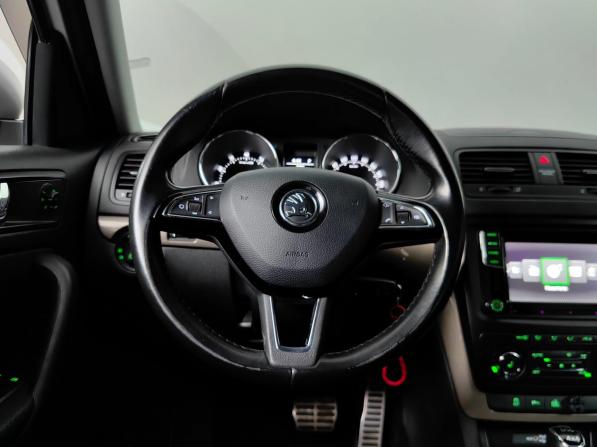 Skoda Yeti I Рестайлинг с пробегом 2015 года, цена 1 300 000 рублей, 159922 км, внедорожник, Автокод Объявления