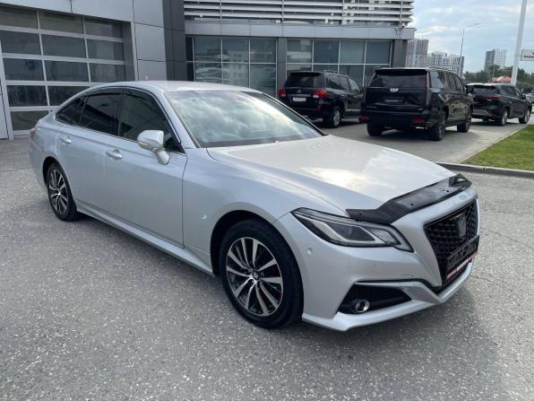 Toyota Crown XV (S220) с пробегом 2020 года, цена 3 750 000 рублей, 76622 км, седан, Автокод Объявления