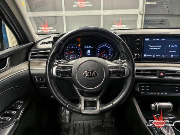 Kia K5 III с пробегом 2020 года, цена 2 350 000 рублей, 132257 км, седан, Автокод Объявления