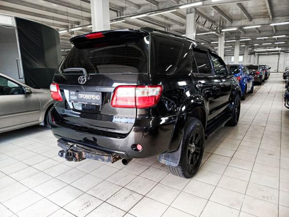 Toyota Fortuner I Рестайлинг с пробегом 2009 года, цена 1 300 000 рублей, 338360 км, внедорожник, Автокод Объявления