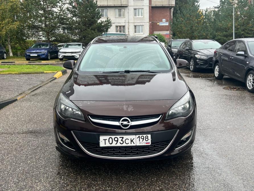Opel Astra J Рестайлинг Санкт-Петербург  - изображение 1