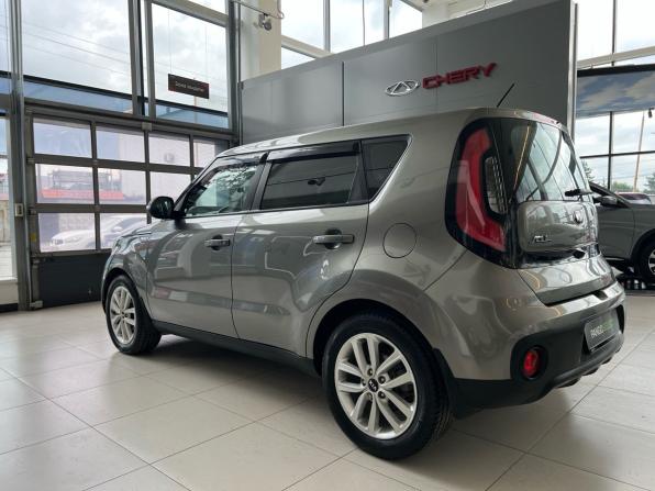 Kia Soul II Рестайлинг с пробегом 2017 года, цена 1 559 000 рублей, 143000 км, хэтчбек, Автокод Объявления