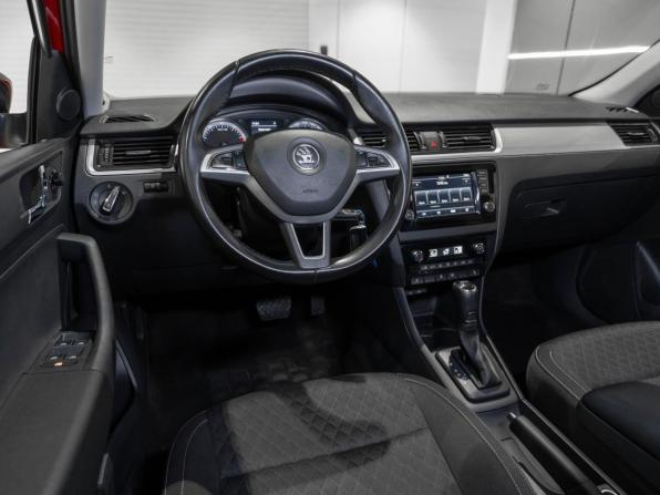 Skoda Rapid I с пробегом 2017 года, цена 1 100 000 рублей, 77628 км, лифтбек, Автокод Объявления