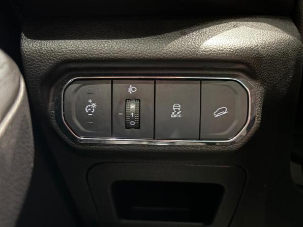Haval Jolion I с пробегом 2023 года, цена 1 649 000 рублей, 73002 км, внедорожник, Автокод Объявления