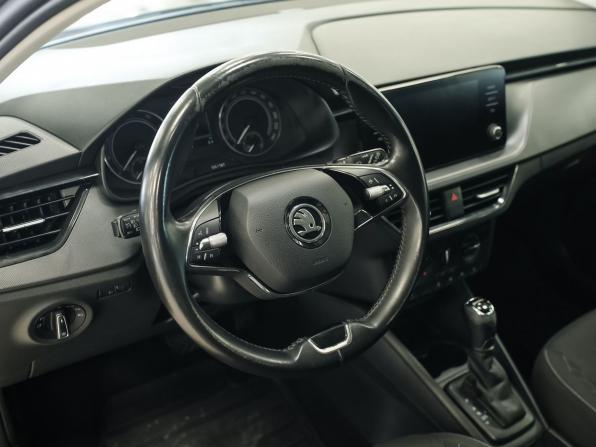 Skoda Rapid II с пробегом 2021 года, цена 1 364 000 рублей, 184276 км, лифтбек, Автокод Объявления