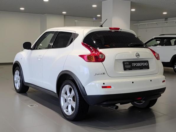 Nissan Juke I с пробегом 2012 года, цена 952 000 рублей, 187965 км, внедорожник, Автокод Объявления