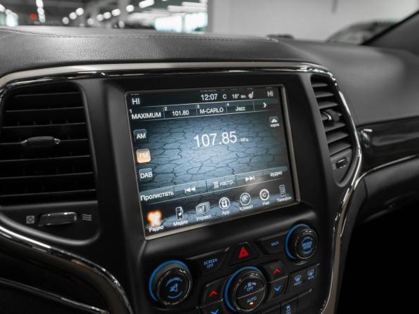 Jeep Grand Cherokee IV (WK2) Рестайлинг с пробегом 2016 года, цена 2 890 000 рублей, 183307 км, внедорожник, Автокод Объявления