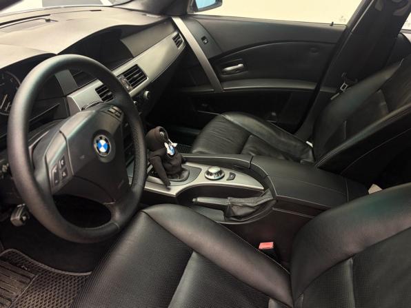 BMW 5 серии V (E60/E61) с пробегом 2004 года, цена 939 000 рублей, 379272 км, седан, Автокод Объявления