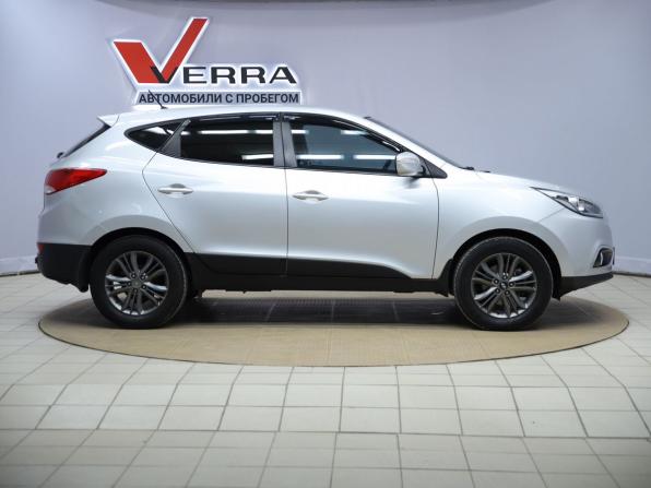 Hyundai ix35 I Рестайлинг с пробегом 2013 года, цена 1 130 000 рублей, 221625 км, внедорожник, Автокод Объявления