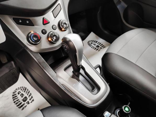 Chevrolet Aveo II с пробегом 2013 года, цена 695 500 рублей, 83986 км, седан, Автокод Объявления