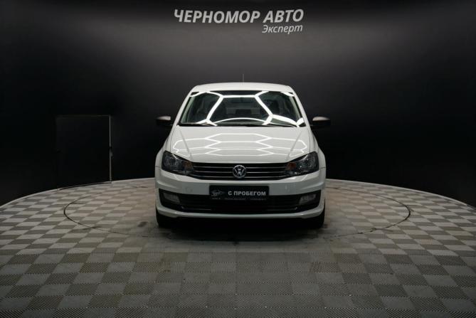 Volkswagen Polo V Рестайлинг с пробегом 2018 года, цена 1 299 000 рублей, 103000 км, седан, Автокод Объявления