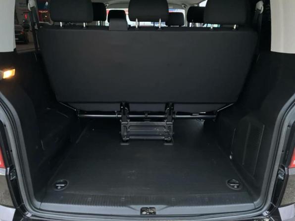 Volkswagen Caravelle T6 с пробегом 2017 года, цена 2 450 000 рублей, 188034 км, минивэн, Автокод Объявления