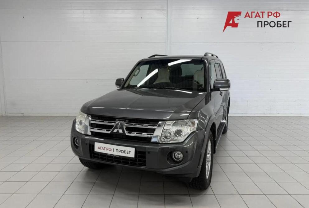 Mitsubishi Pajero IV Рестайлинг 1 Астрахань  - изображение 1