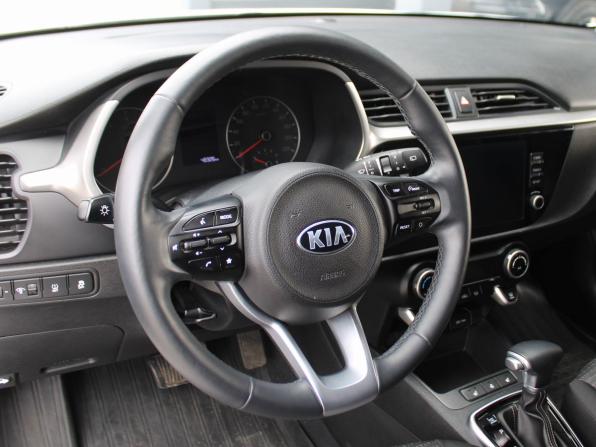 Kia Rio IV Рестайлинг с пробегом 2021 года, цена 1 899 000 рублей, 48326 км, хэтчбек, Автокод Объявления