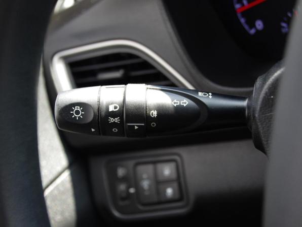 Hyundai Solaris II с пробегом 2017 года, цена 1 289 000 рублей, 116371 км, седан, Автокод Объявления