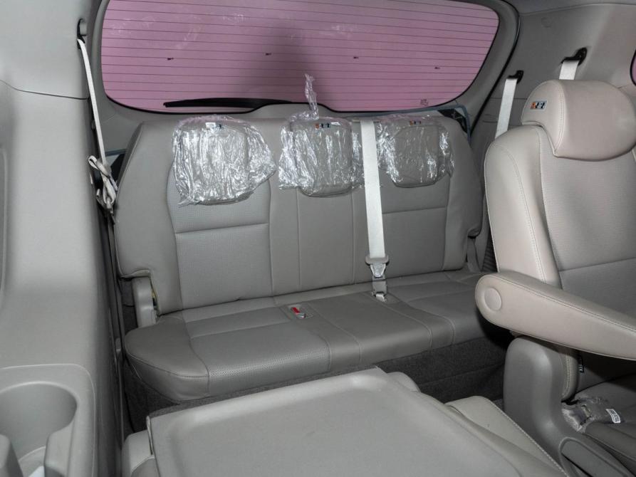 Kia Carnival III Казань  - изображение 16