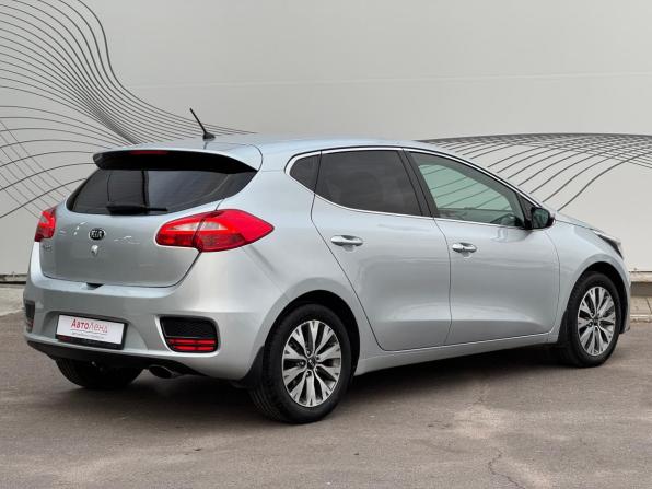 Kia Ceed II Рестайлинг с пробегом 2015 года, цена 1 200 000 рублей, 151445 км, хэтчбек, Автокод Объявления