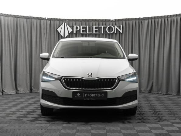 Skoda Rapid II с пробегом 2021 года, цена 1 650 000 рублей, 66505 км, лифтбек, Автокод Объявления