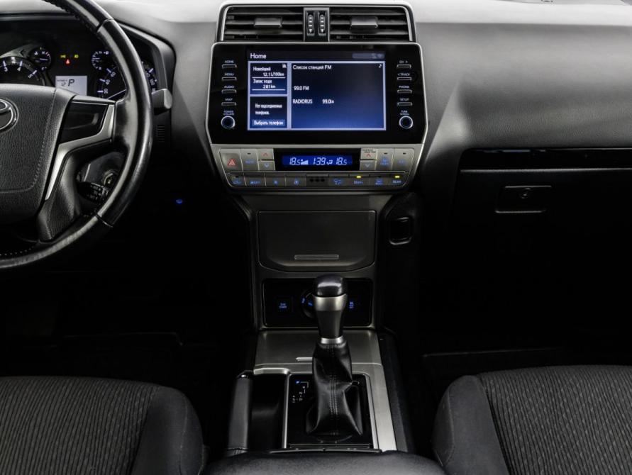 Toyota Land Cruiser Prado 150 Series Рестайлинг 3 Санкт-Петербург  - изображение 16