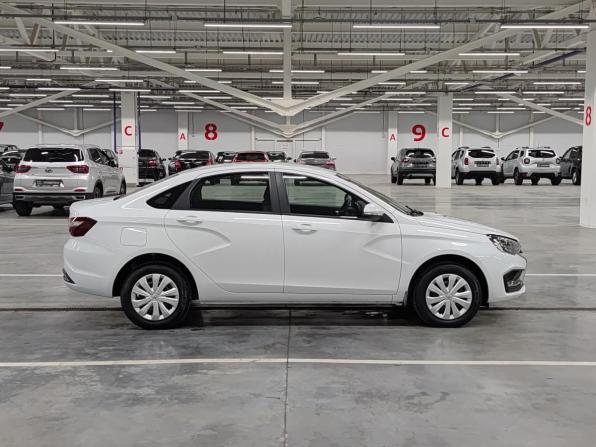 Lada (ВАЗ) Vesta I Рестайлинг (NG) с пробегом 2023 года, цена 1 349 000 рублей, 3906 км, седан, Автокод Объявления