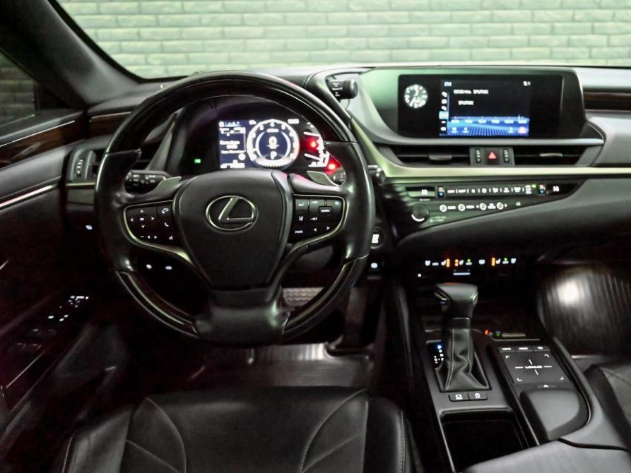 Lexus ES VII Екатеринбург  - изображение 18